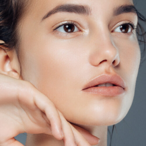 LUZ GLACIAR – by VALMONT